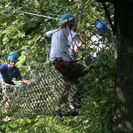 Maison Au Calme Dans Un Domaine Boise 펜션 *