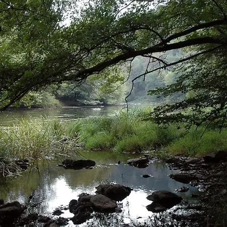 Maison Au Calme Dans Un Domaine Boise 펜션 *