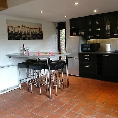 Maison Au Calme Dans Un Domaine Boise